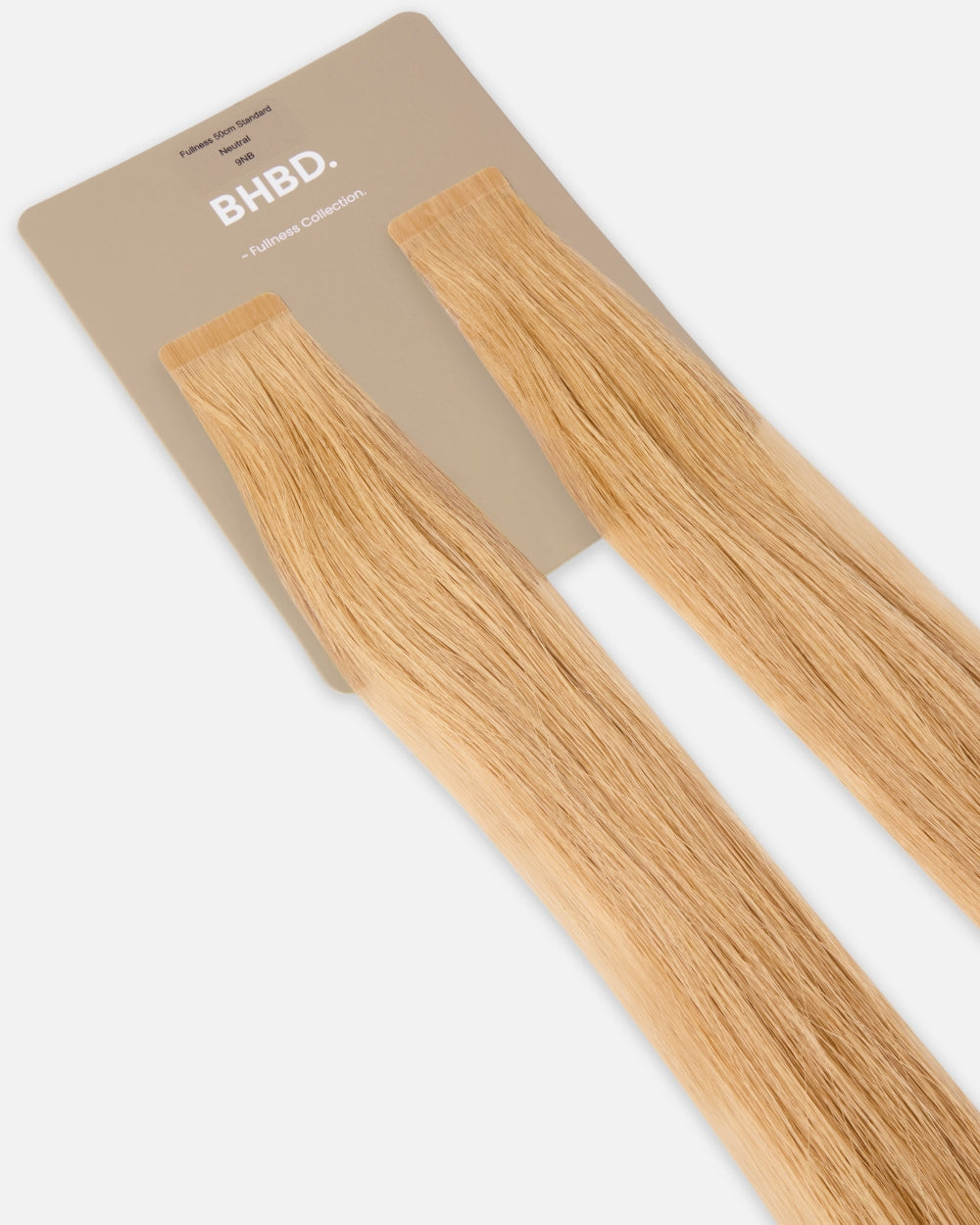 BHBD Fullness 9NB – Remy human hair extensions in natural beige blonde; adds 10% extra volume; available in 35cm and 50cm. 100% Remy hair, gentle extensions.