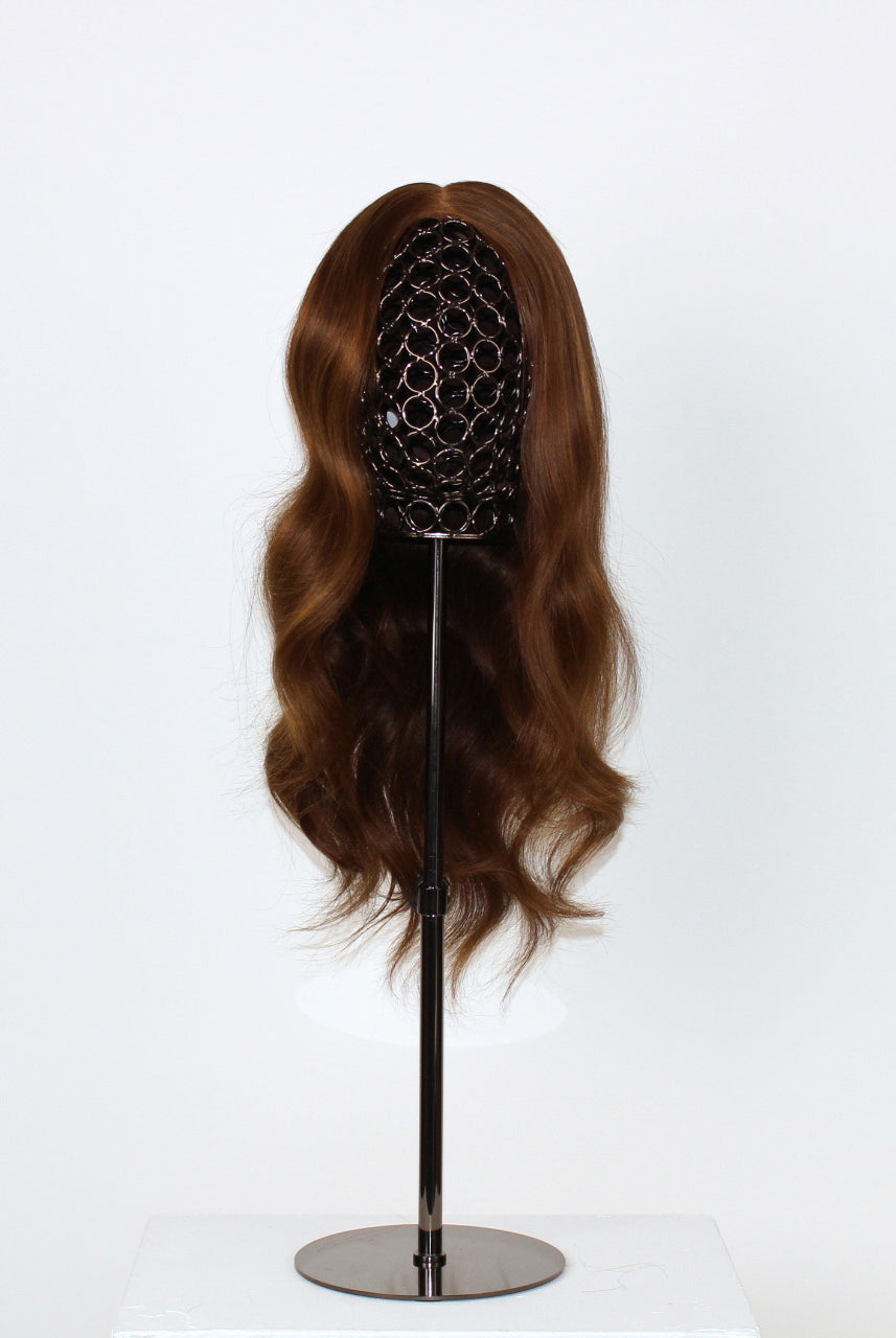 Daisy Wig 40 cm human hair wig with dark brown base and light brown highlights, hand-tied on HD lace front, displayed on stand.