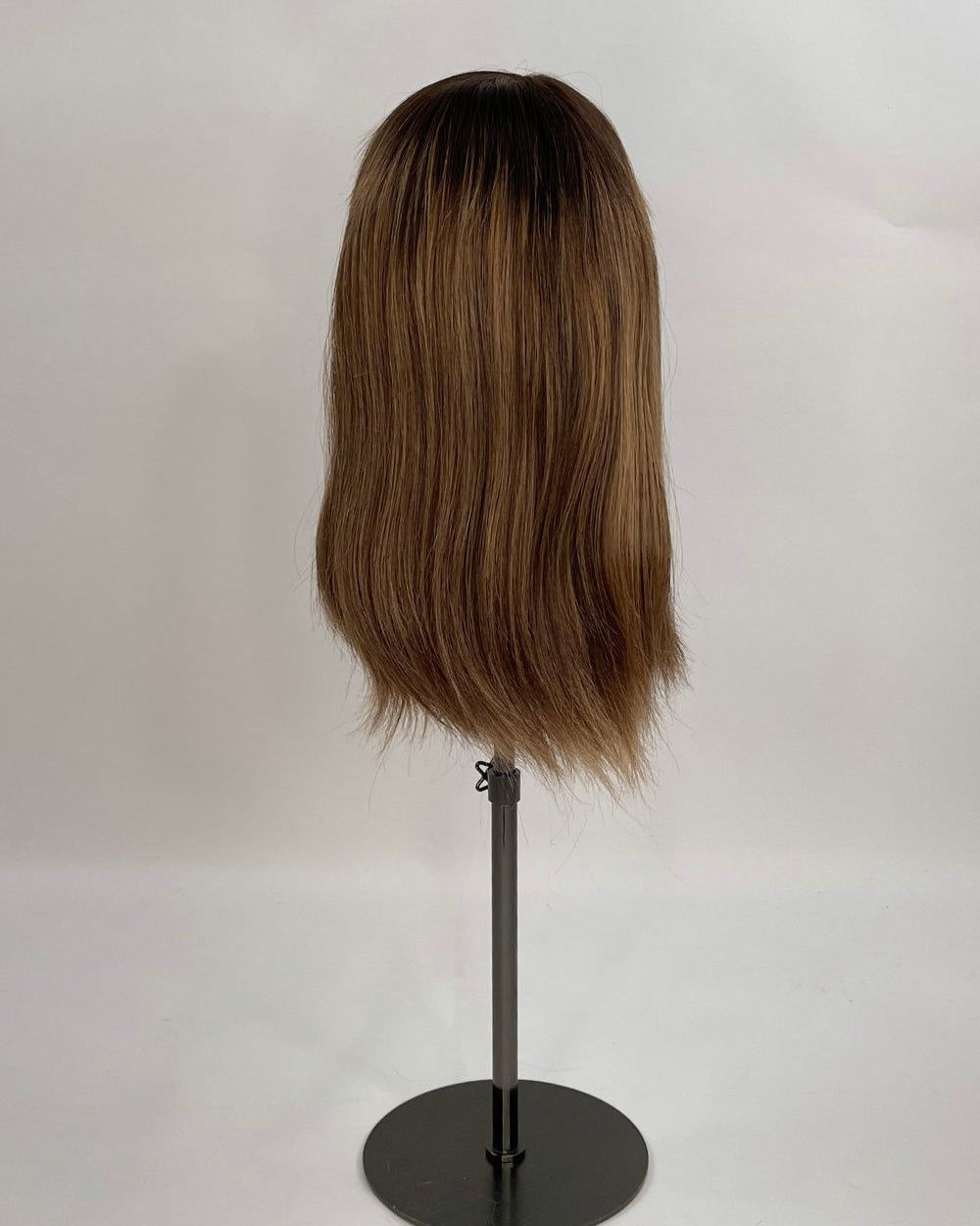 Natural looking BHBD wig Isabella. Brown wig with honey-toned highlights.