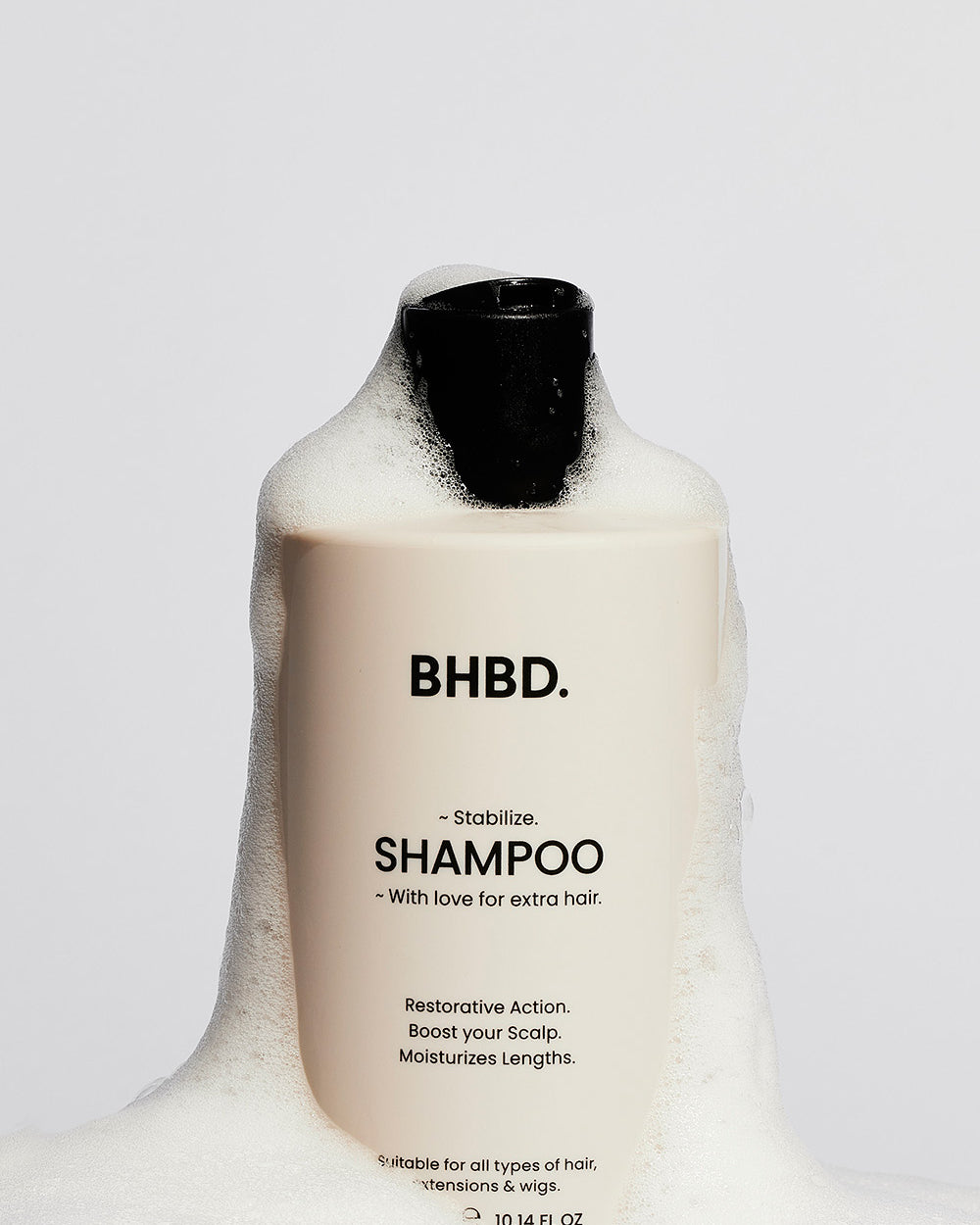 BHBD Shampoo 300ml – sulfate-free, vegan shampoo with sage extract and vitamin B5 for soft, shiny hair.