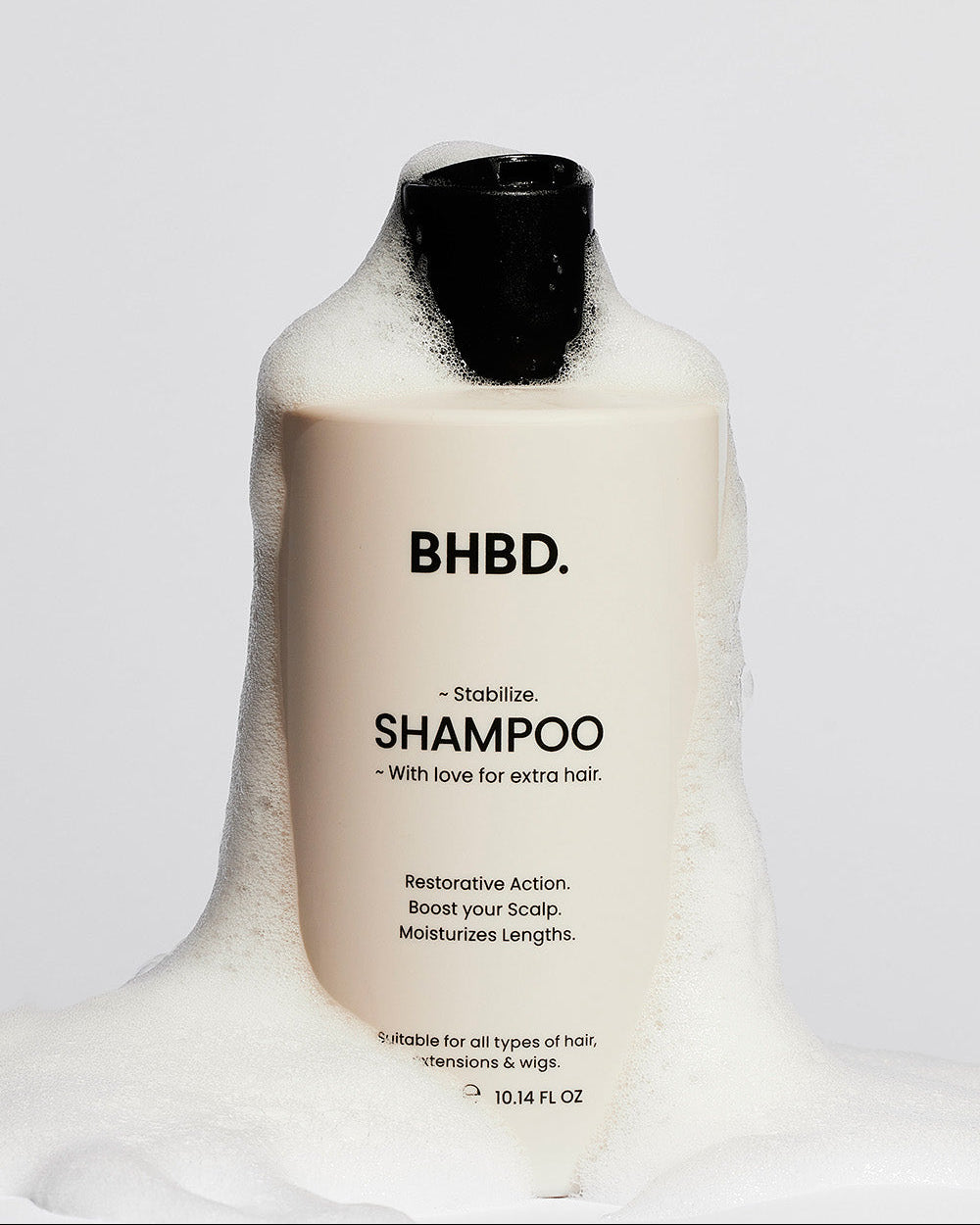 BHBD Shampoo 300ml – sulfate-free, vegan shampoo with sage extract and vitamin B5 for soft, shiny hair.