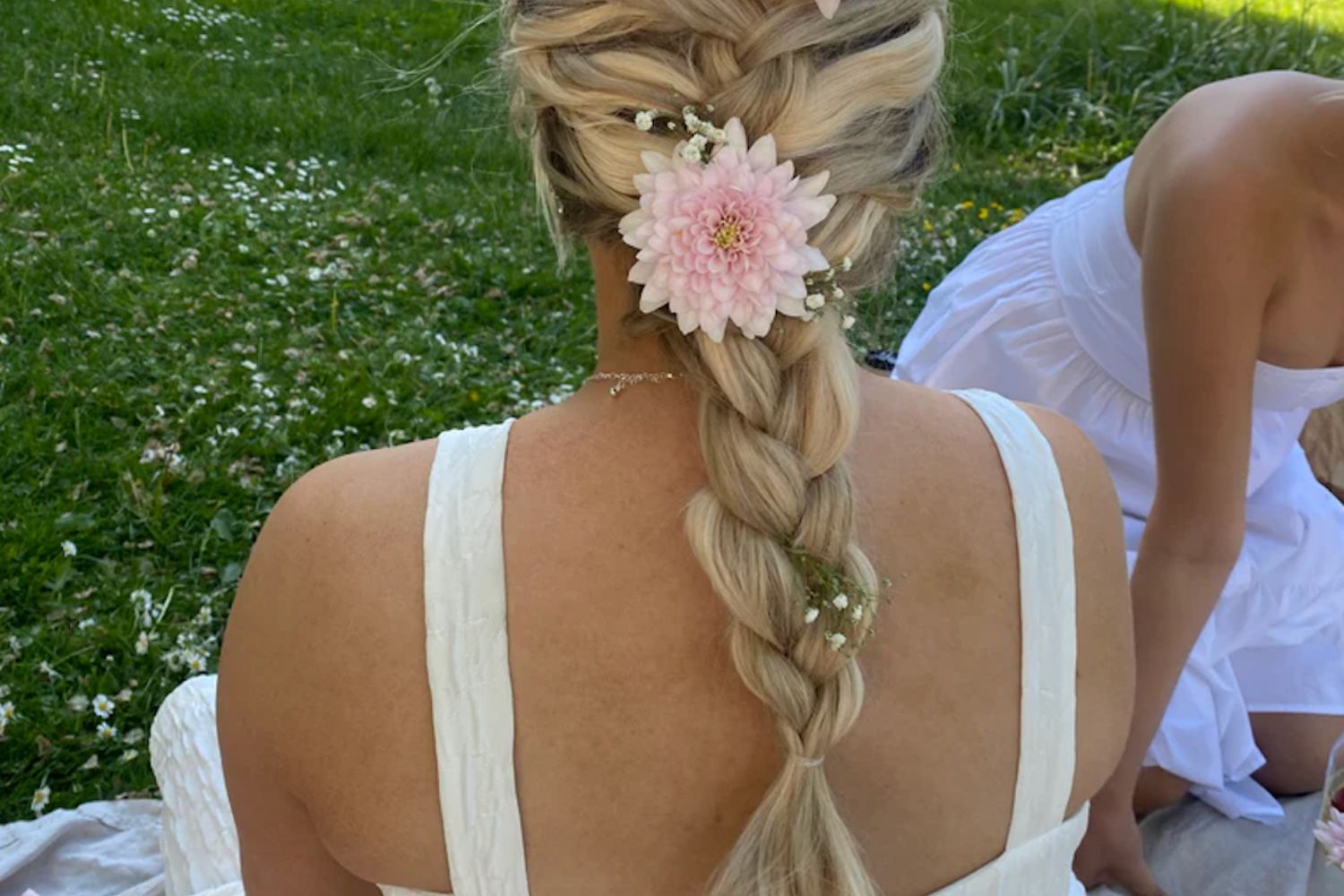 How to do Braid Hairstyles at Home – French and Dutch Braid