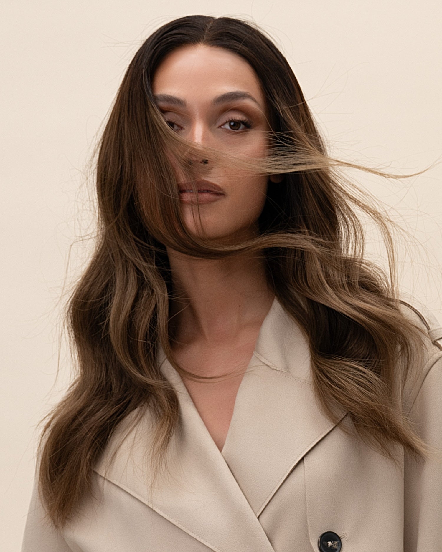 Brunette Balayage Wig 40 cm human hair wig with dark brown roots fading into warm medium brown and lighter highlights, shown on model.