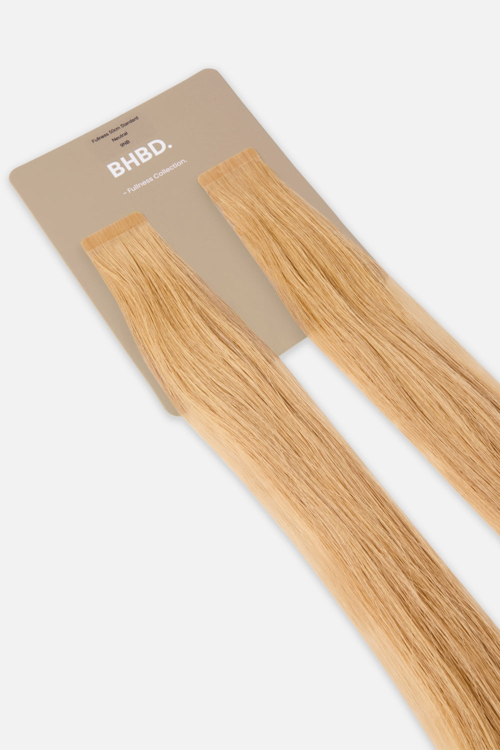 BHBD Fullness 9NB – Remy human hair extensions in natural beige blonde; adds 10% extra volume; available in 35cm and 50cm. 100% Remy hair, gentle extensions.