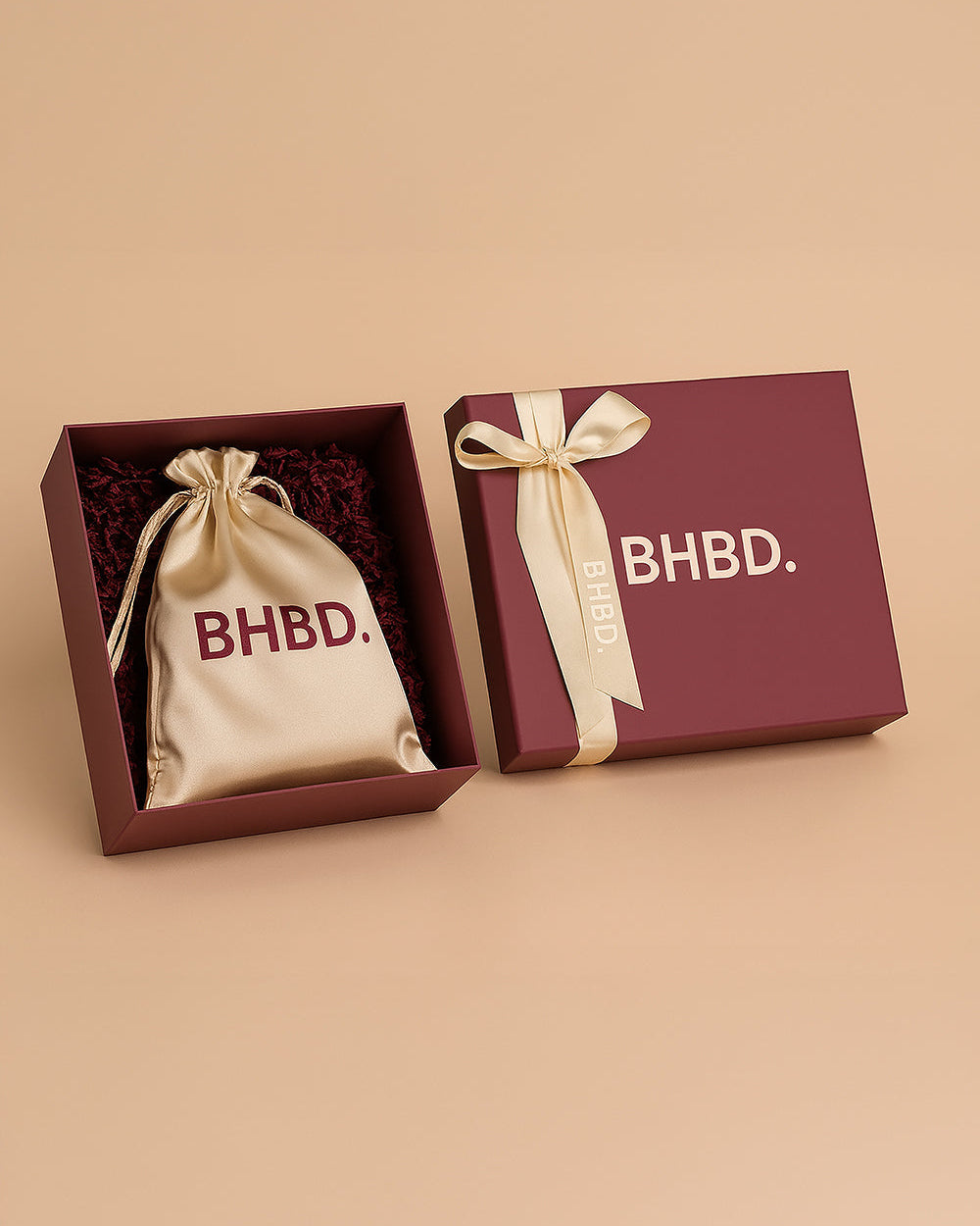 Holiday gift set for healthy, glossy hair. 