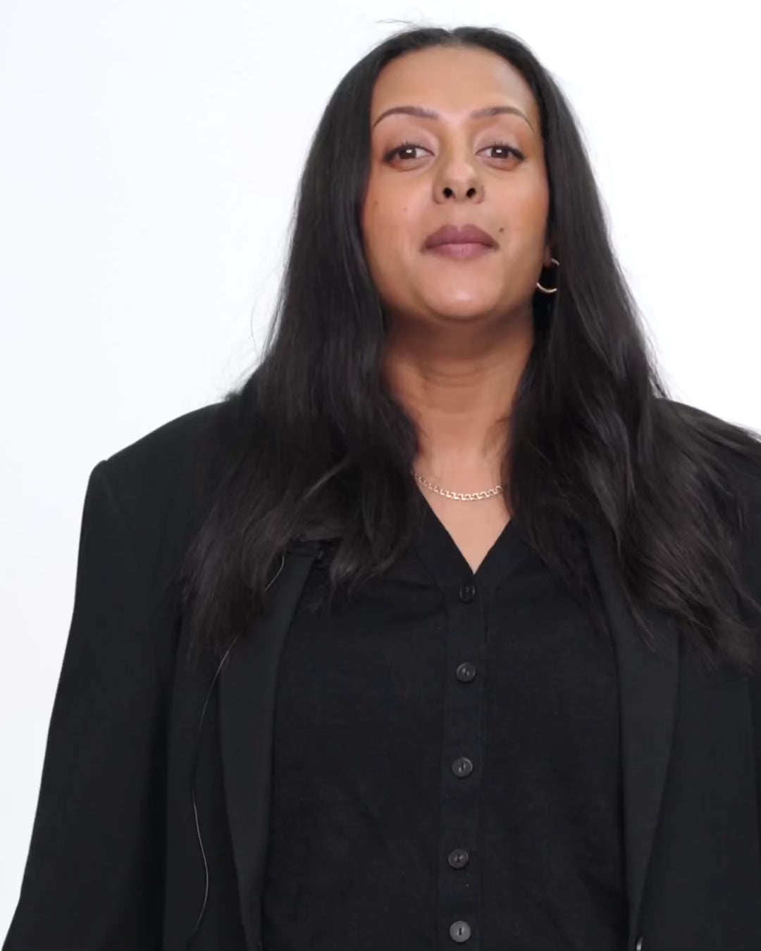 Sainabou talking a about bhbd clip in hair extensions